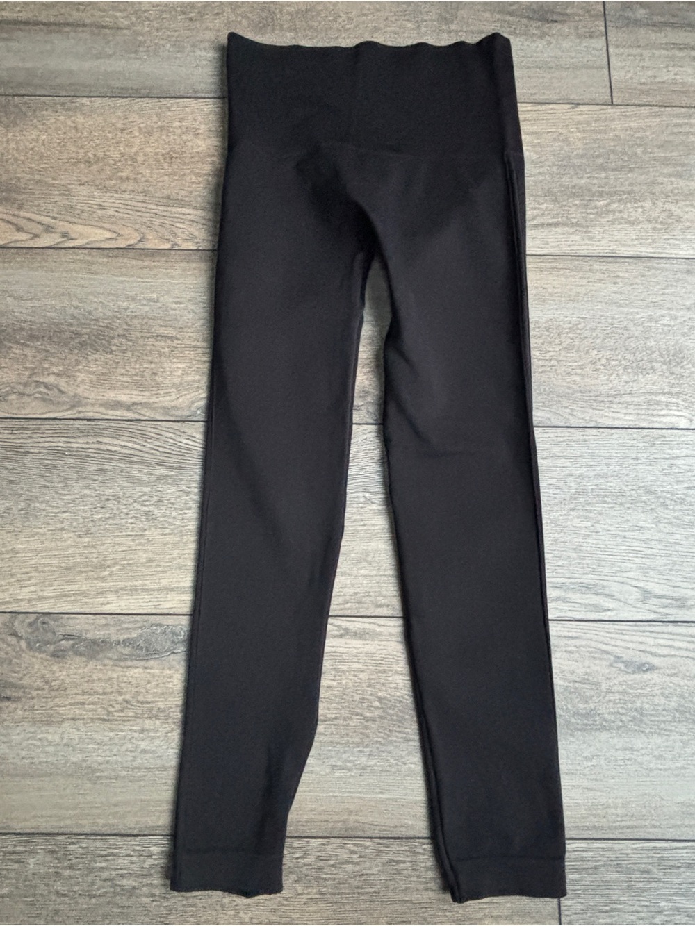 Spanx Look At Me Now Black Leggings Stretch Shaping Seamless Sz M